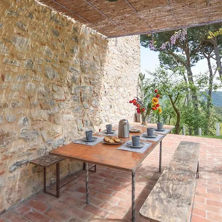 3 Bedroom Cozy In Holiday home